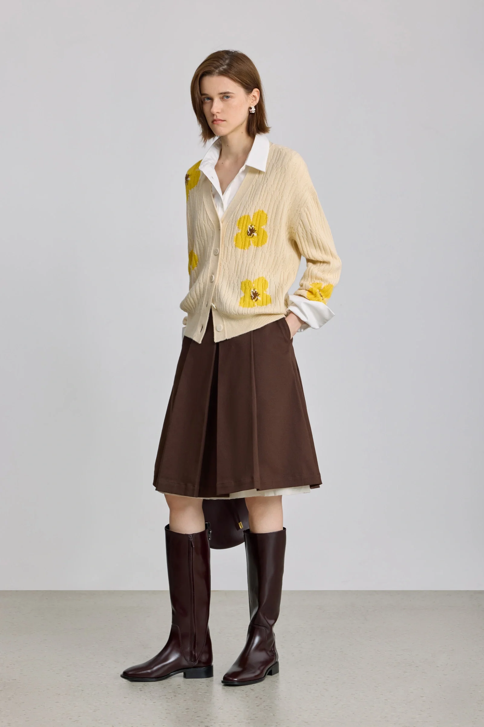 LILY Wool-Blend Floral Jacquard Cardigan - Image 3