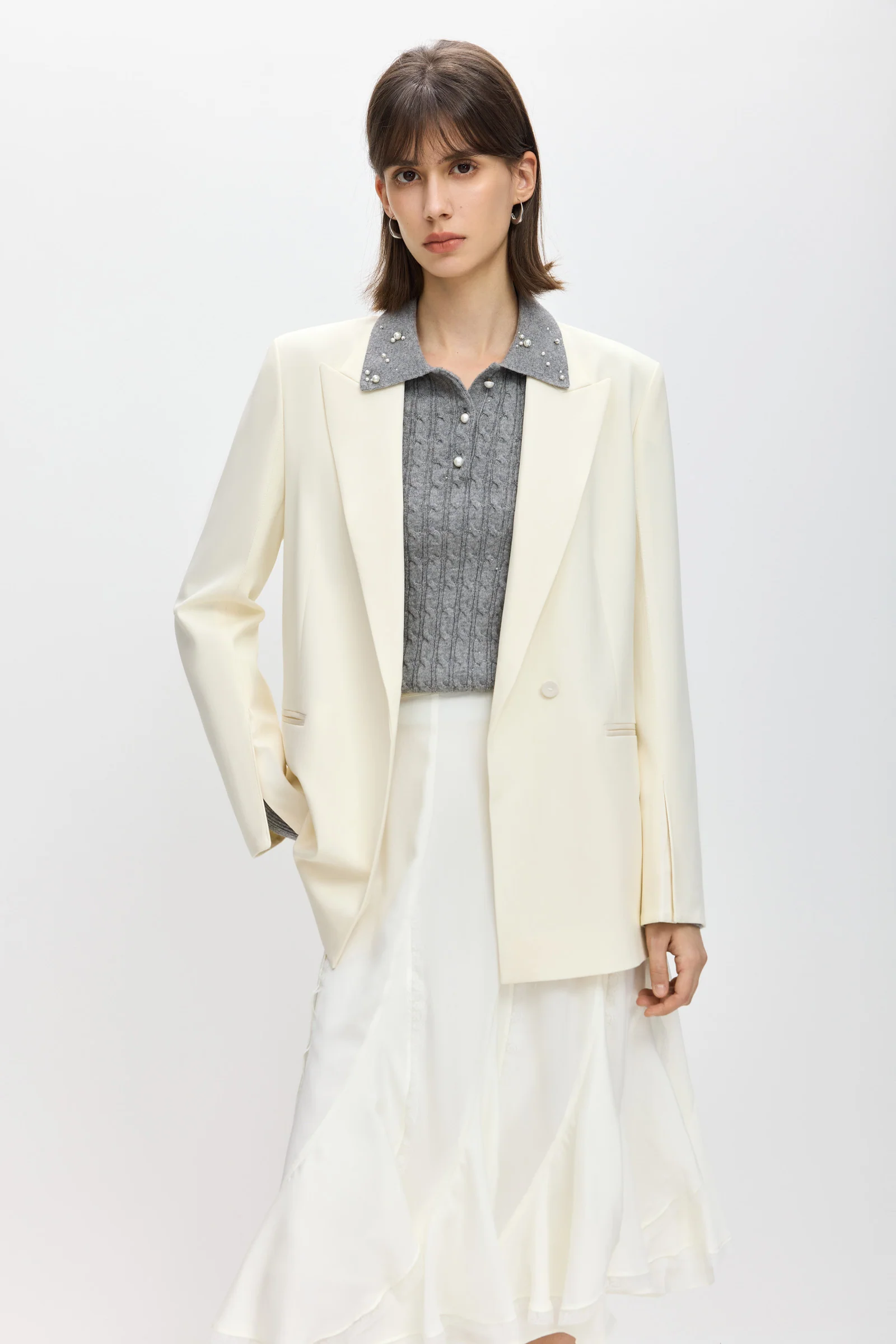 LILY Wool-Blend Relaxed Blazer - Image 4