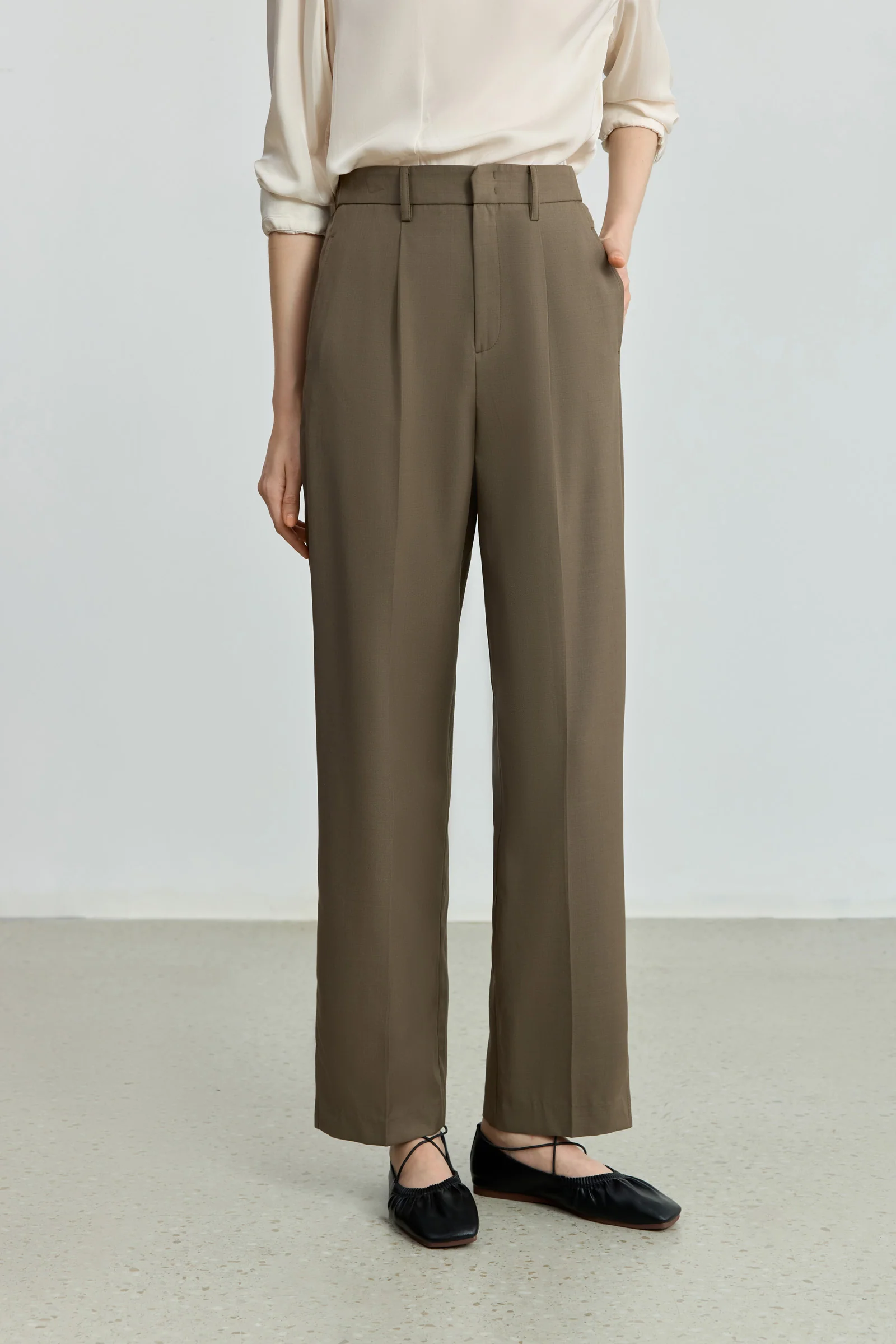 LILY Wool-Blend Tailored Trousers - Image 4