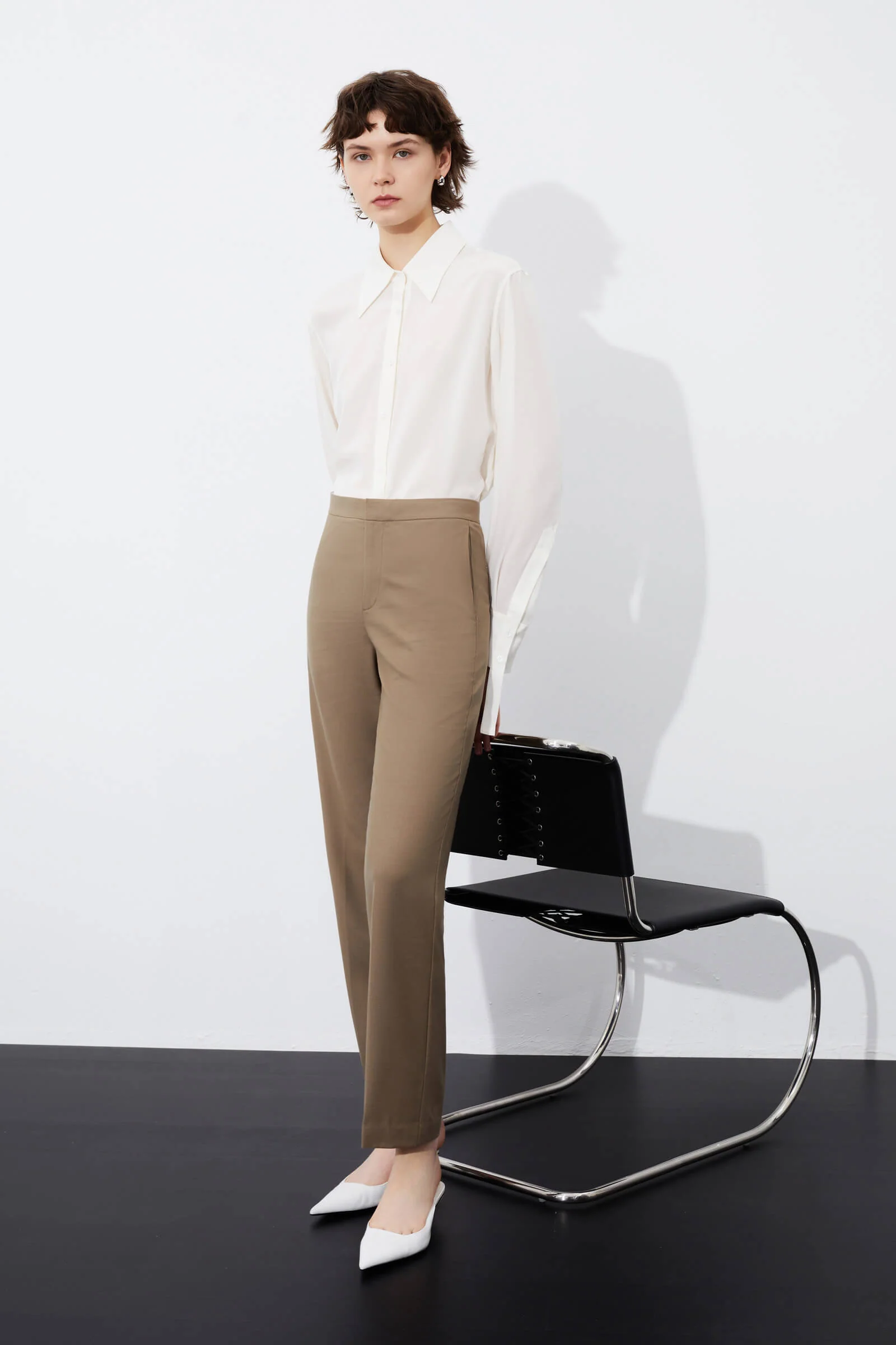 LILY Wool Straight-leg Trousers - Image 2