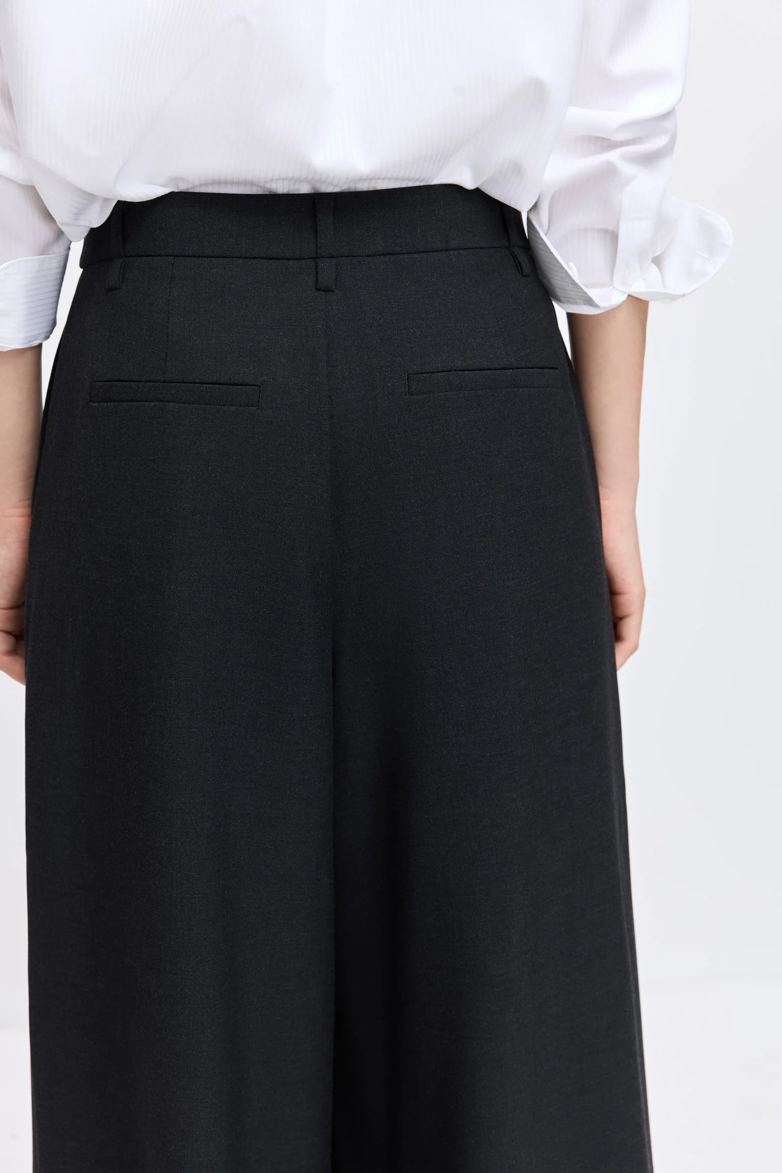 [Master Tailoring] LILY Wool-Blend Wide-Leg Trousers - Image 13