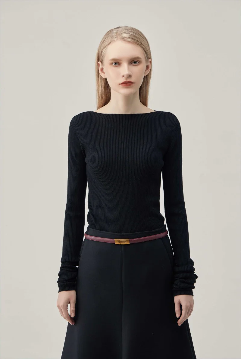 Open-Back Ribbed Wool Top - Image 7