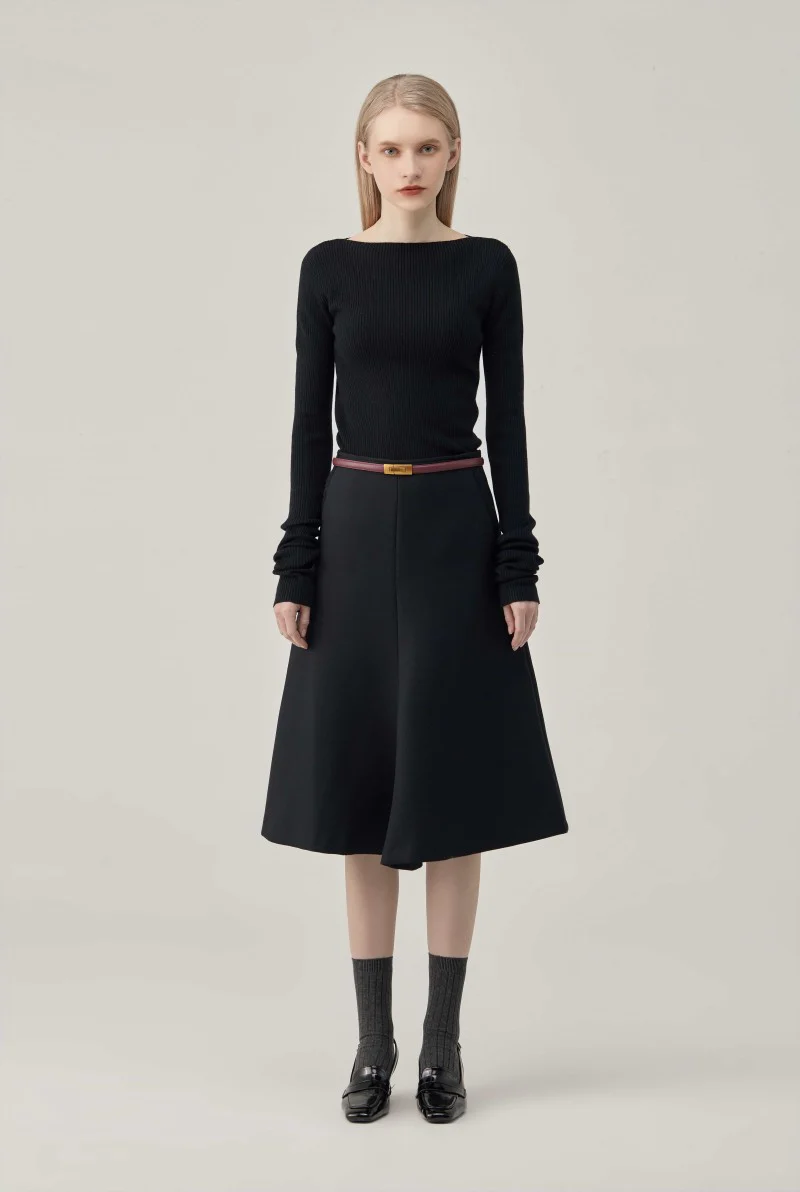 Open-Back Ribbed Wool Top - Image 8