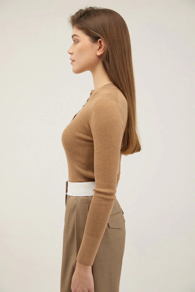 Polo Knit Long-Sleeve - Image 17