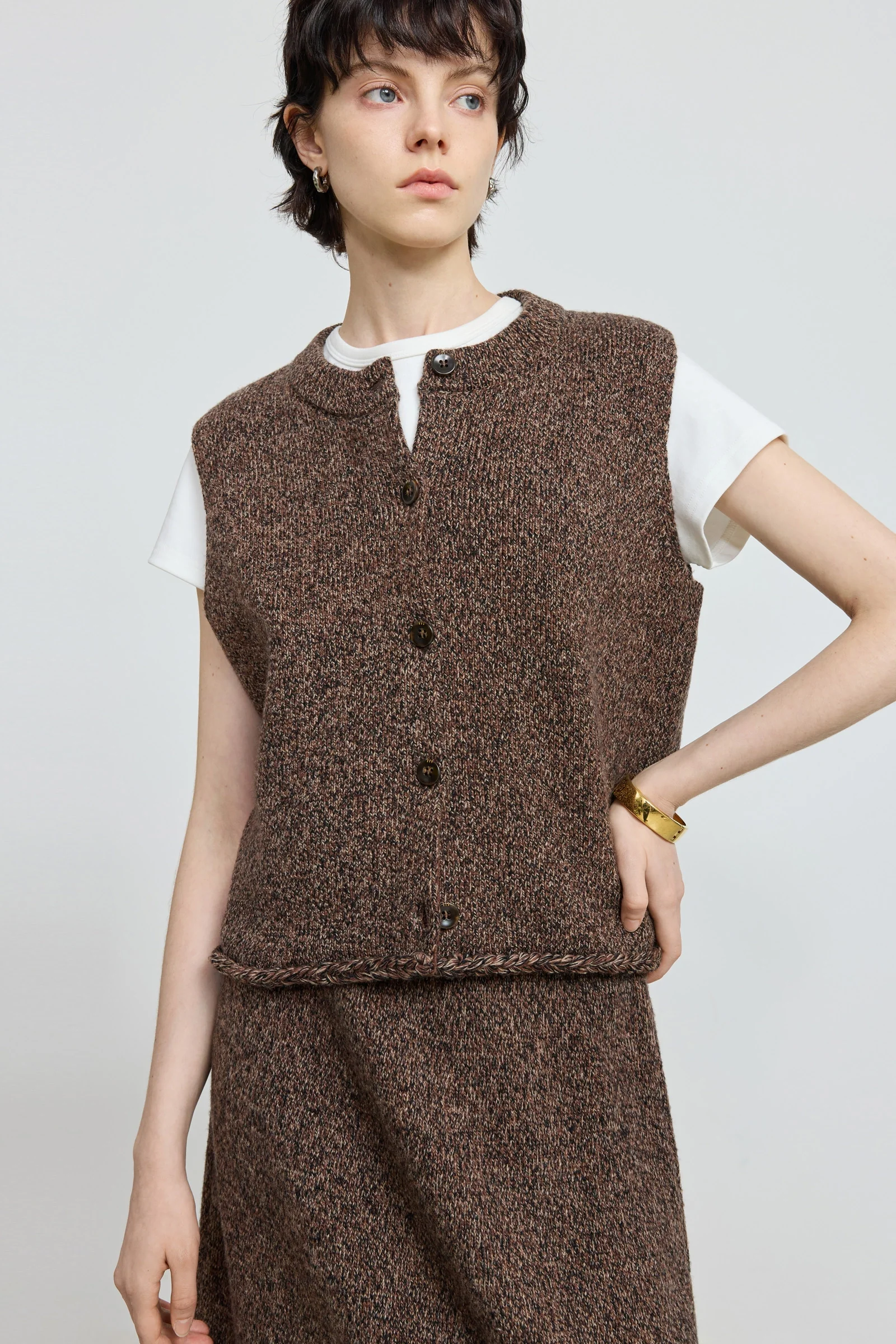 Wool-Blend Cable Knit Vest - Image 6