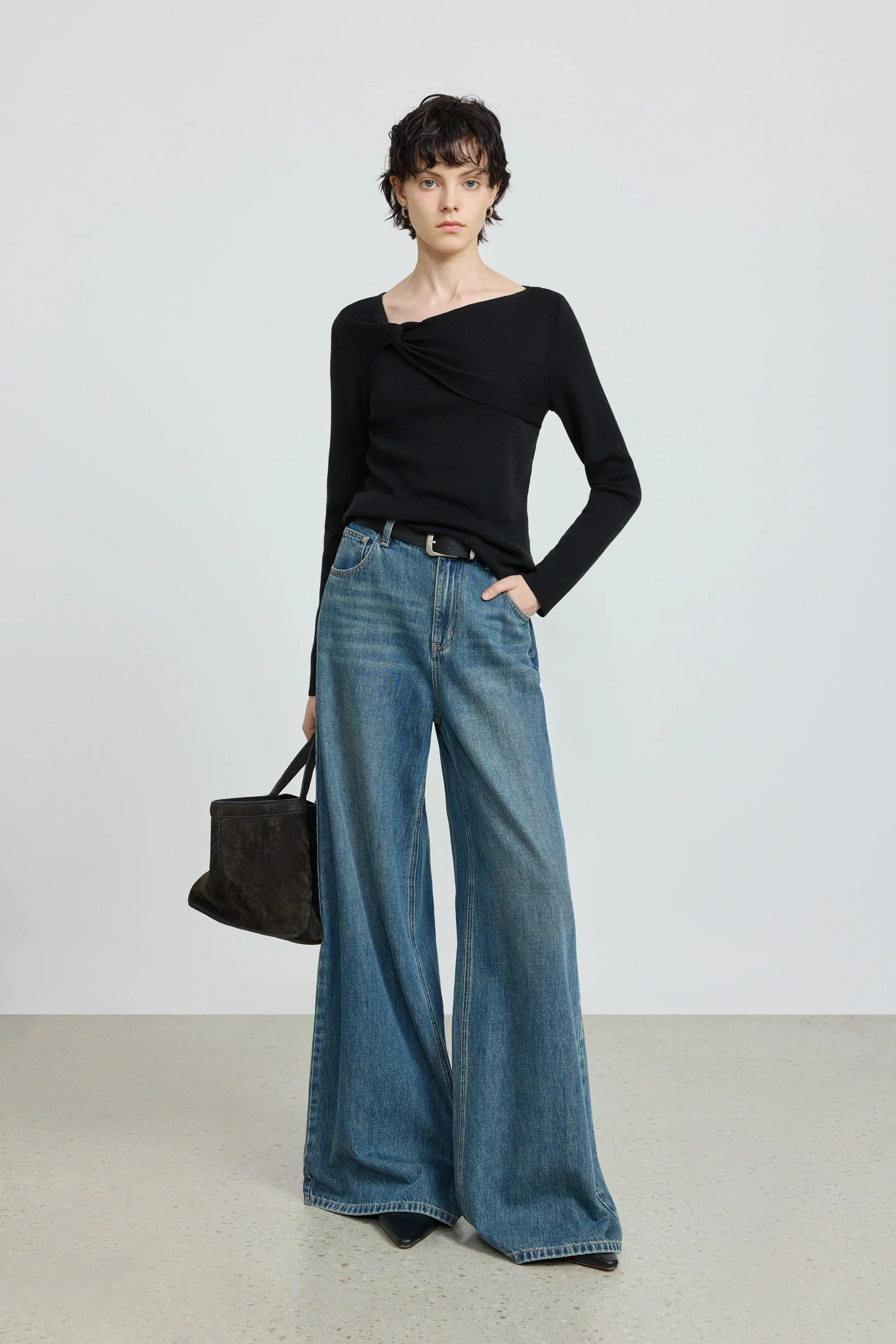Wool-Blend Knotted Sweater - Image 10