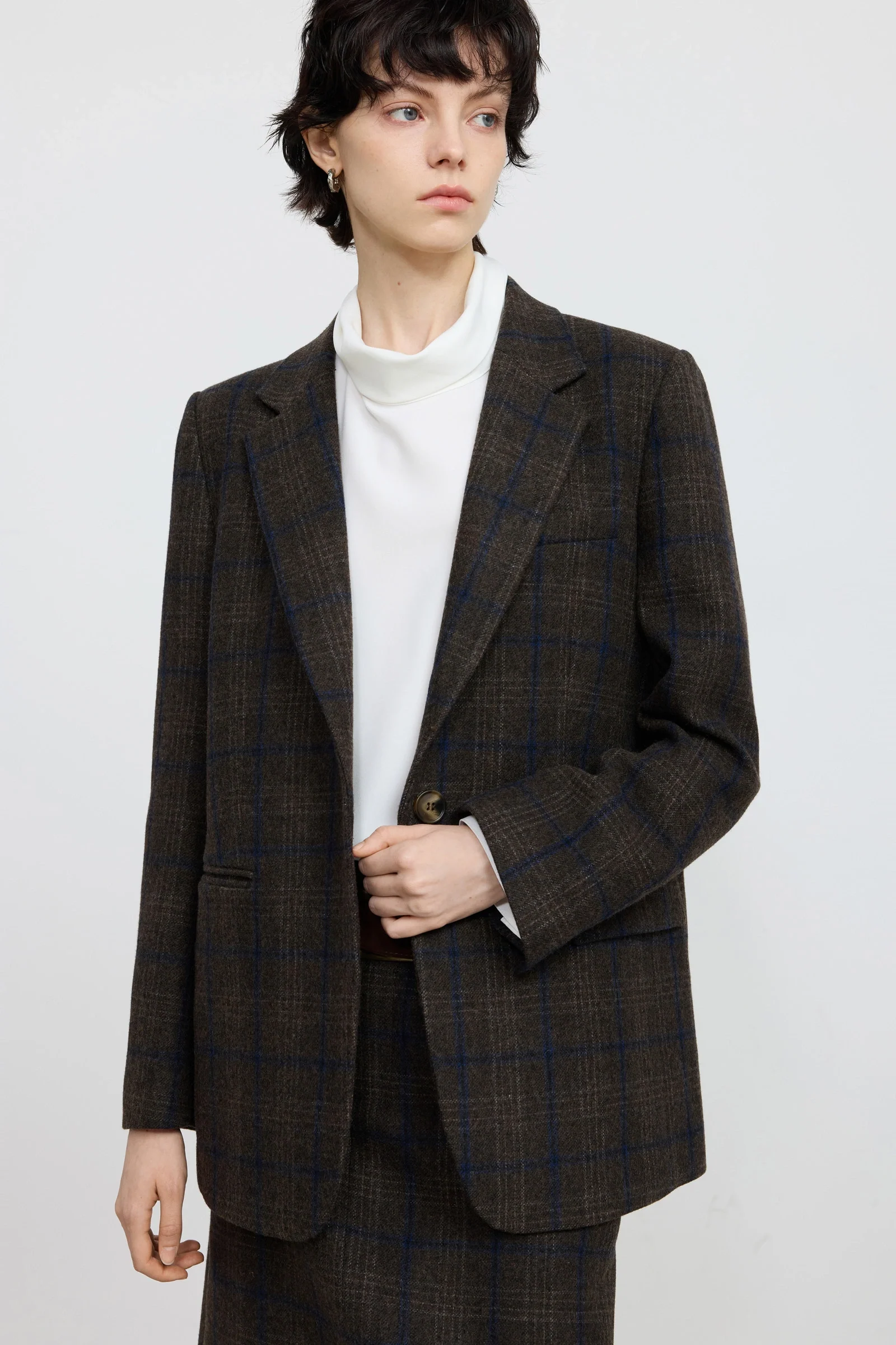 Wool-Blend Plaid Blazer - Image 6