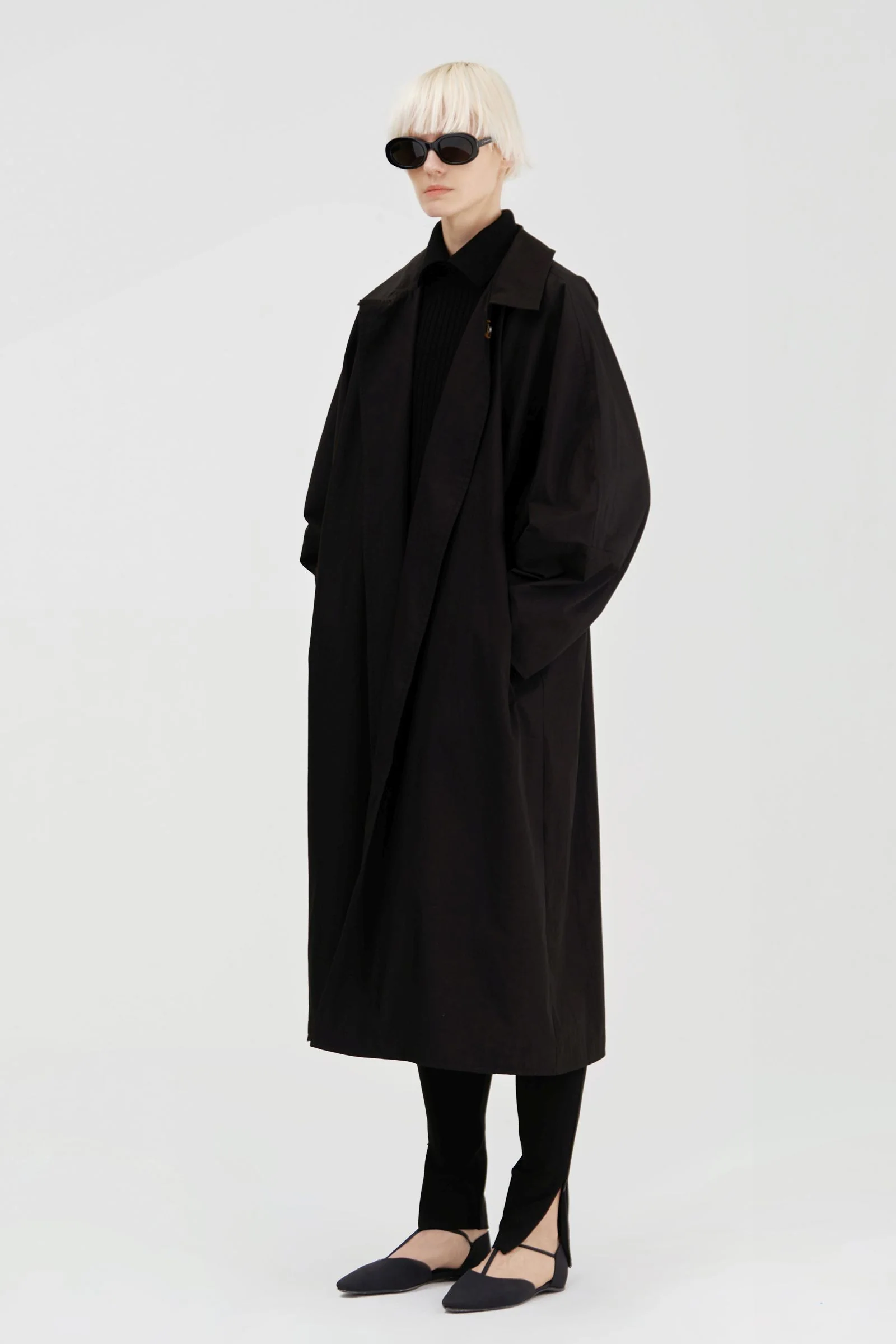 Yarita Trench Coat - Image 10